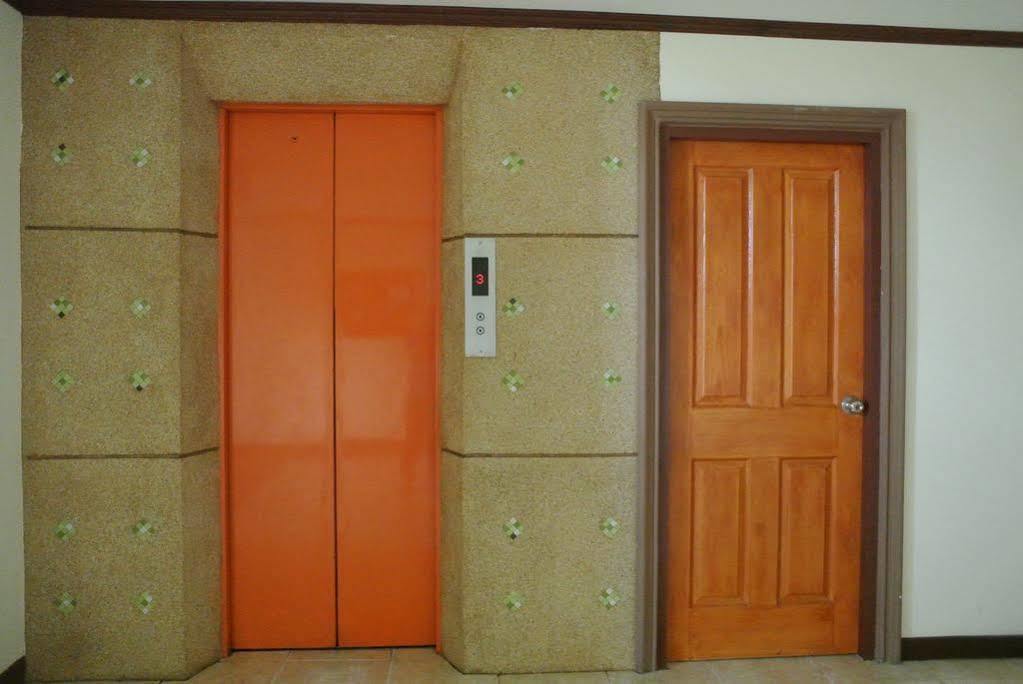 Bp Grand Hotel Chiang Mai Dış mekan fotoğraf